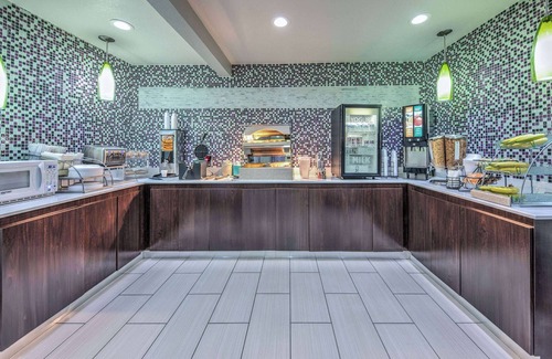 El Dorado Hotel | La Quinta Inn by Wyndham El Dorado