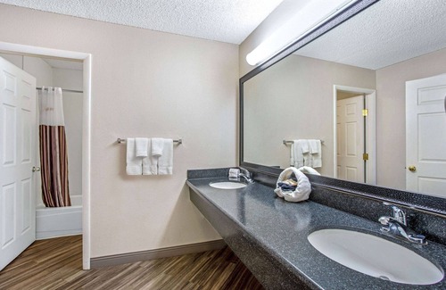 Tucson Hotel | La Quinta Inn by Wyndham Tucson East