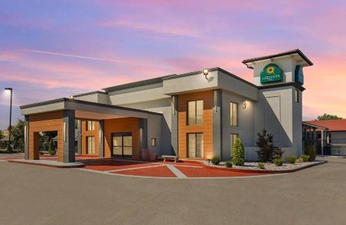 Nashville Hotel | La Quinta Inn by Wyndham Nashville South