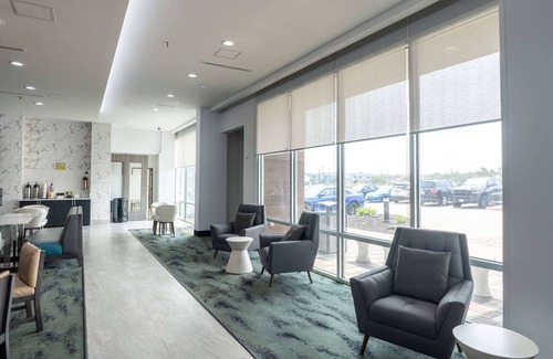 South Side Hotel | La Quinta Inn & Suites by Wyndham Corpus Christi Southeast