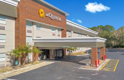 Southside Hotel | La Quinta Inn & Suites by Wyndham Jacksonville Mandarin
