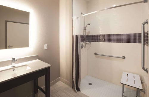 Kingsville Hotel | La Quinta Inn & Suites by Wyndham Kingsville