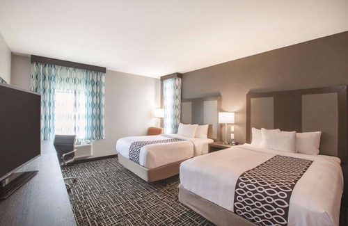 San Marcos Hotel | La Quinta Inn & Suites by Wyndham San Marcos Outlet Mall
