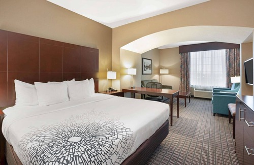 Guide Meridian Hotel | La Quinta Inn & Suites by Wyndham Bellingham