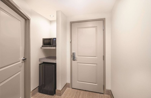 Cleveland Hotel | La Quinta Inn & Suites by Wyndham Cleveland TN