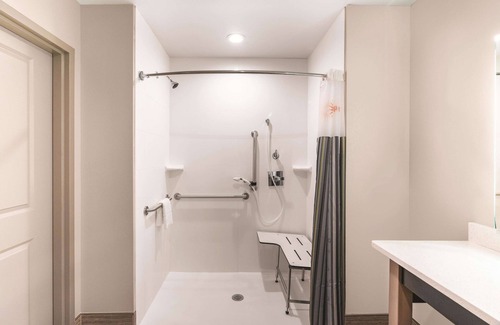 Cleveland Hotel | La Quinta Inn & Suites by Wyndham Cleveland TN