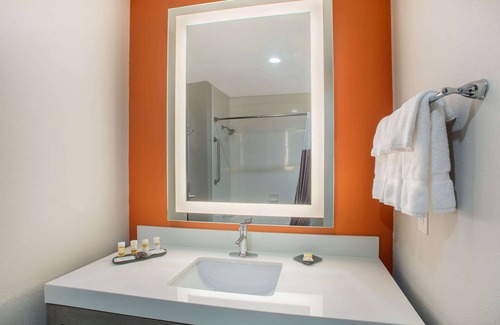 Pittsburg Hotel | La Quinta Inn & Suites by Wyndham Pittsburg