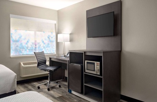 Tinley Park Hotel | La Quinta Inn & Suites by Wyndham Chicago Tinley Park