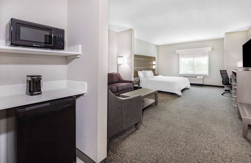 Jackson Hotel | La Quinta Inn & Suites by Wyndham Jackson/Cape Girardeau