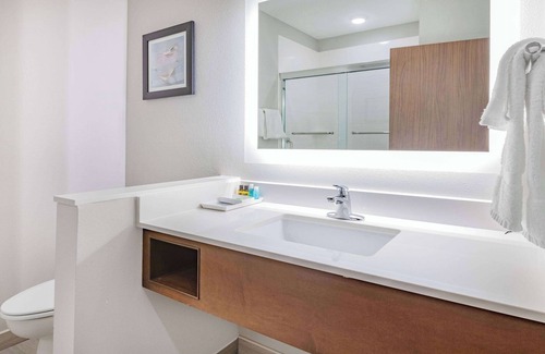 Jackson Hotel | La Quinta Inn & Suites by Wyndham Jackson/Cape Girardeau