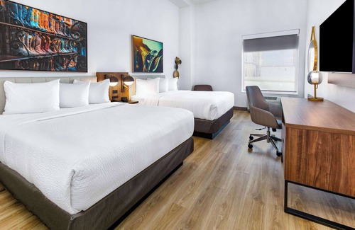 Terrell Hotel | La Quinta Inn & Suites by Wyndham Terrell