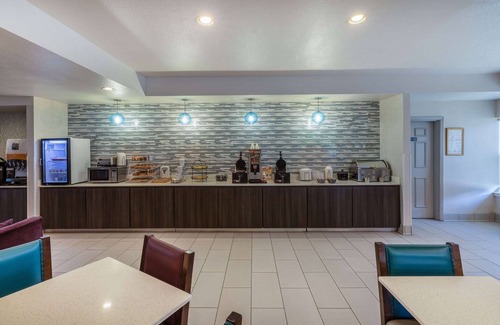 Rockwall Hotel | La Quinta Inn & Suites by Wyndham Rockwall