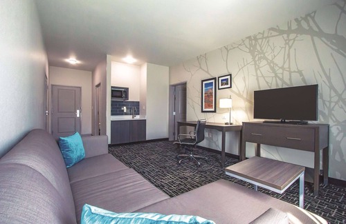 Pampa Hotel | La Quinta Inn & Suites by Wyndham Pampa
