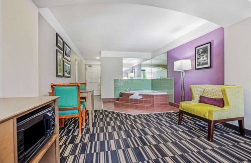 Salida Hotel | La Quinta Inn & Suites by Wyndham Modesto Salida