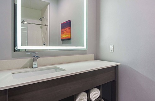 Wylie Hotel | La Quinta Inn & Suites by Wyndham Dallas - Wylie