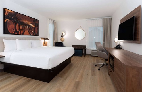 Galt Hotel | La Quinta Inn & Suites By Wyndham Galt Lodi North