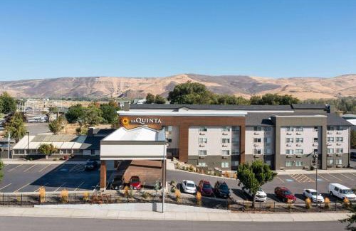 Buena Hotel | La Quinta Inn & Suites by Wyndham Yakima Downtown