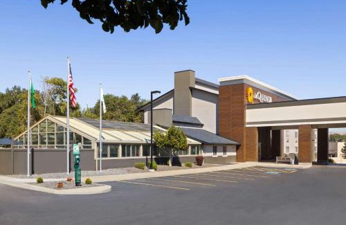 Buena Hotel | La Quinta Inn & Suites by Wyndham Yakima Downtown