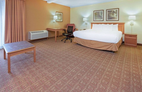 Layton Hotel | La Quinta Inn & Suites by Wyndham Salt Lake City - Layton