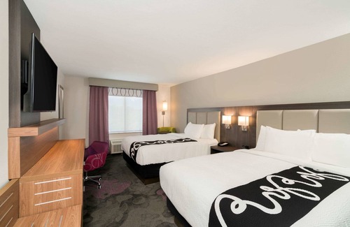 Mobile Hotel | La Quinta Inn & Suites by Wyndham Mobile