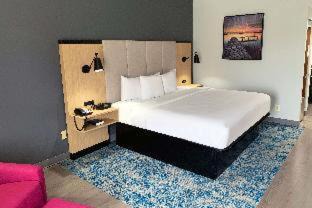 Selma Hotel | La Quinta Inn & Suites by Wyndham Selma/Smithfield I-95