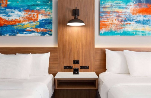 Mount Laurel Hotel | La Quinta Inn & Suites By Wyndham Mount Laurel/Moorestown
