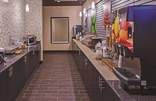 Wichita Falls Hotel | La Quinta Inn & Suites by Wyndham Wichita Falls - MSU Area