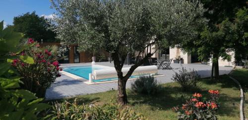 Salles Bed & Breakfast | La résinière