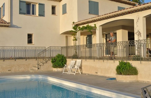 Montagnac-Montpezat Villa | La Rabasse holiday