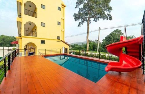 Pak Chong Hotel | La Reina Maroc Hotel ปากช่อง เขาใหญ่
