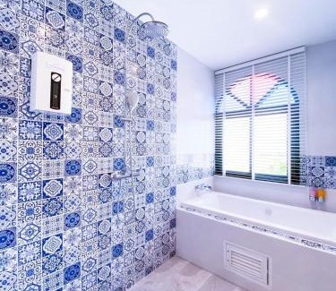Pak Chong Hotel | La Reina Maroc Hotel ปากช่อง เขาใหญ่