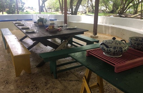Rosario Islands House | LA REINA MORA ISLAND VACATION HOME - BED & BREAKFAST ISLAS DEL ROSARIO CARTAGENA
