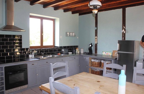 Saint-Priest-la-Marche House | La Renardière