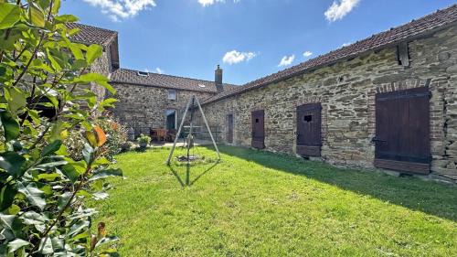 Saint-Yrieix-la-Perche House | La reserve