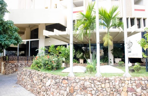 West Sector Apartment | La Residence Flat Hotel