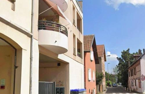 Schiltigheim Apartment | La Résidence St Arnould : Modern Flat in Historic Schiltigheim