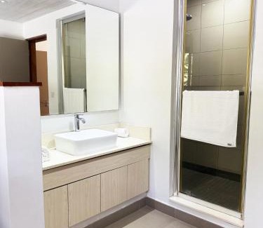 Midlands Apartment | La Residence with LOV