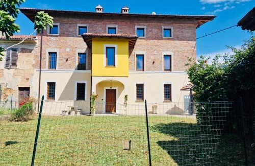 Gambarana House | La Residenza del Vescovo