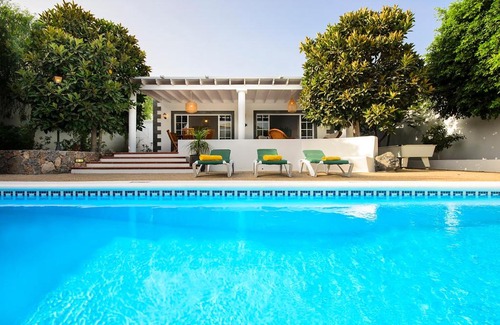 Los Mojones Villa | La Retreat