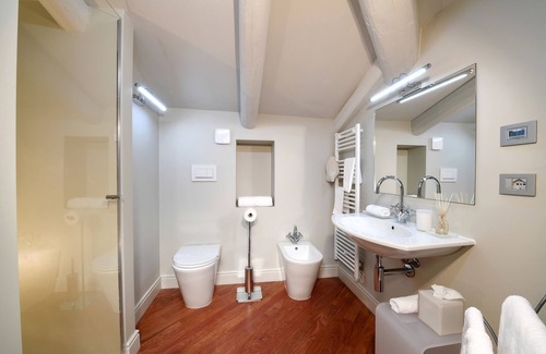 Monforte d'Alba Hotel | La Ribezza Boutique Hotel