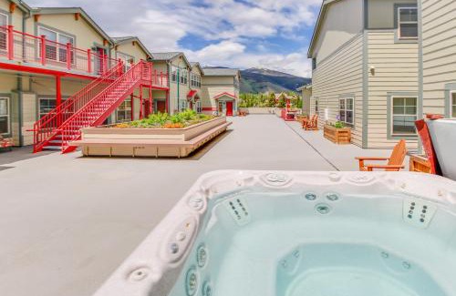 Dillon Apartment | La Rive Del Lago 302
