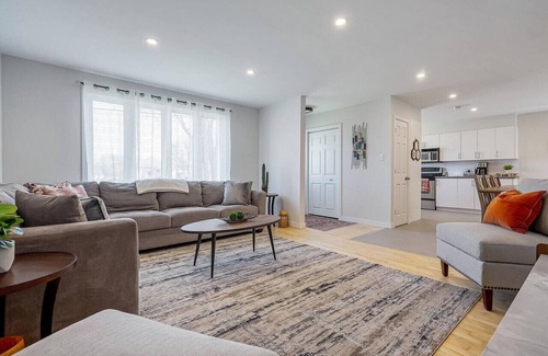 Gatineau House | La Riviera - Cottage in the City