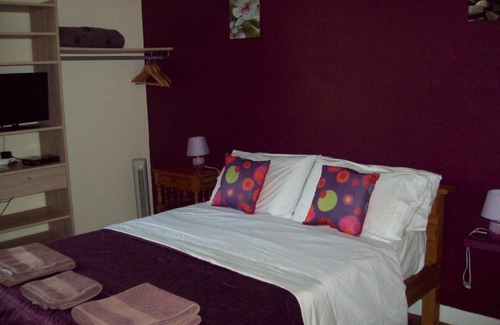 Belvianes-et-Cavirac Bed & Breakfast | La Riviere Lune