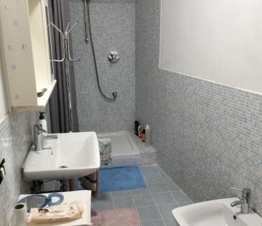 Mezzanego Apartment | La roccia