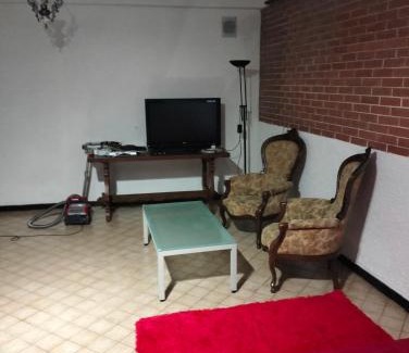 Mezzanego Apartment | La roccia