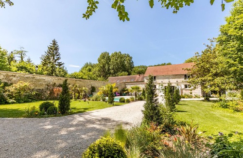 Saintines Villa | La Roche - Saintines
