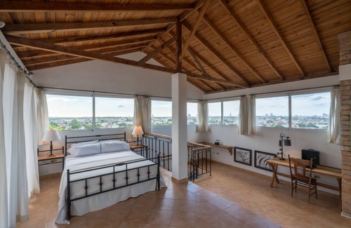 Municipality of Diez de Octubre Bed & Breakfast | La Rosa de Ortega