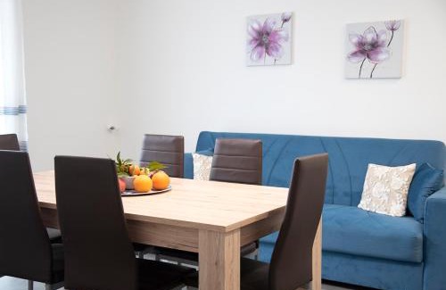 Santa Venerina Apartment | La Rosa dell'Etna - Apartments