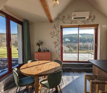 Lautenbach Apartment | La Rose des Vents - Appartement avec Terrasse, Piscine et Parking