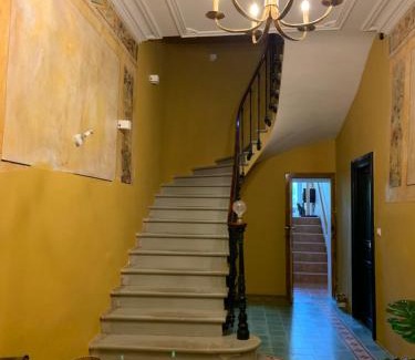 Pouzolles Apartment | La Rose des Vins